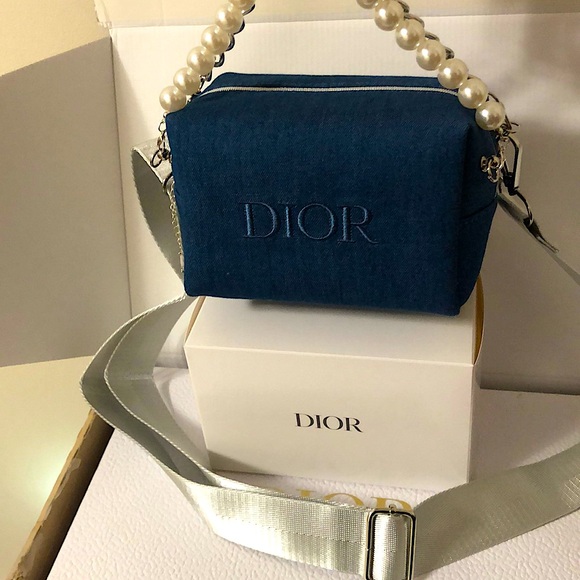 NIB Dior denim beauty pouch turned into crossbody bag - Picture 1 of 8